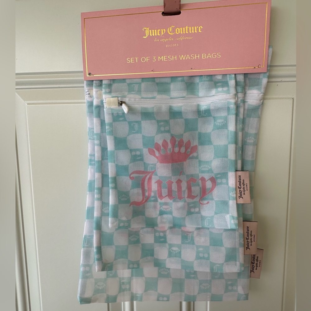 Juicy Couture Set of 3 Mesh Wash Bags